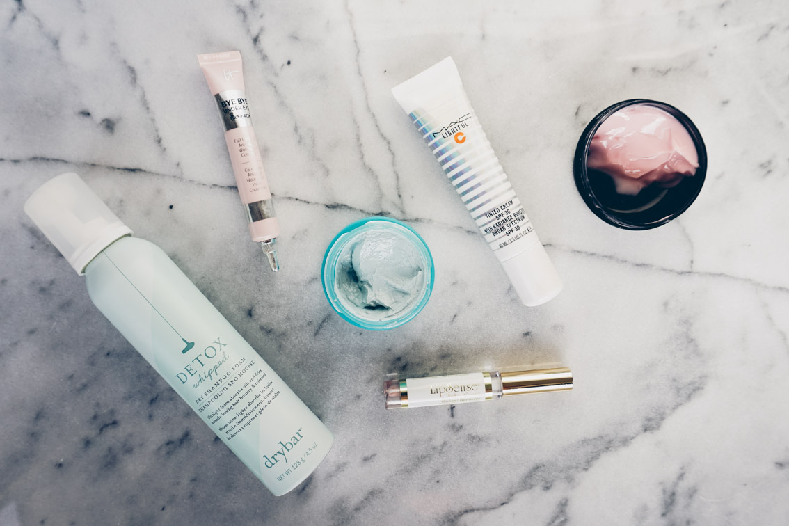 Pittsburgh Life & Personal Style Blogger, Jenna Boron of Balance and Chaos, shares 6 of her favorite beauty finds this May.