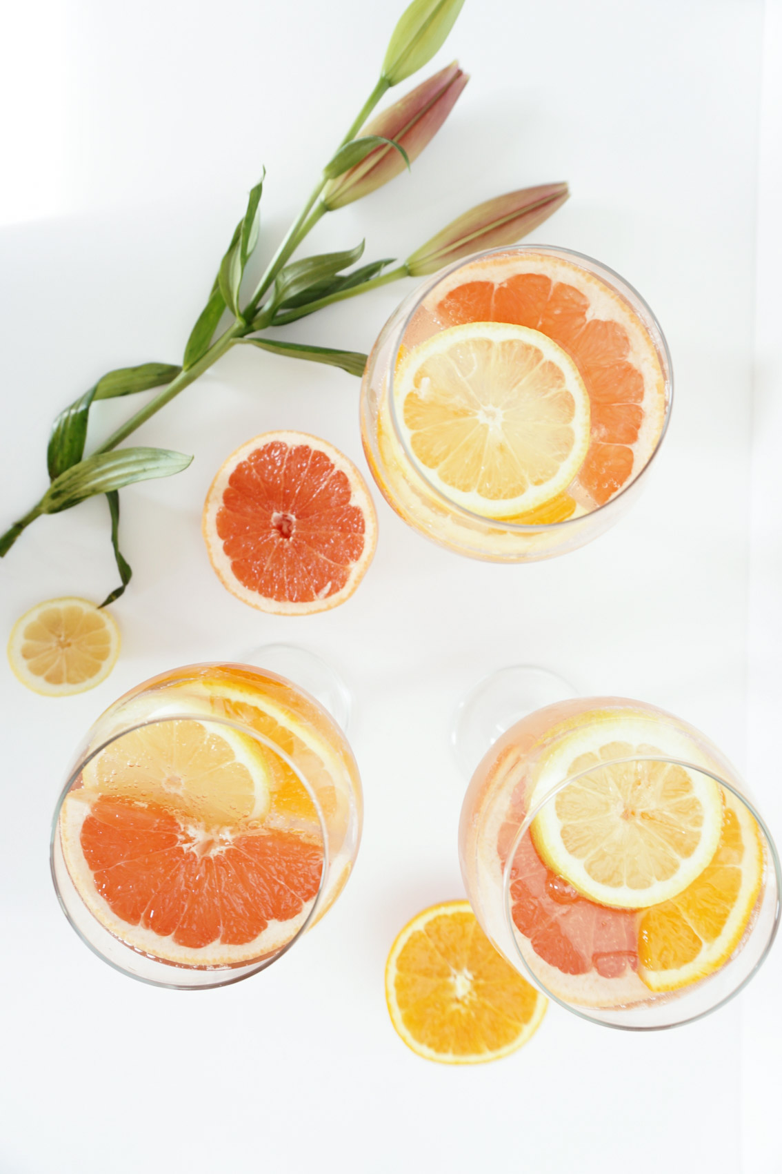 Pittsburgh Blogger, Jenna Boron of Balance and Chaos, shares a Summer Rosé Citrus Sangria cocktail recipe