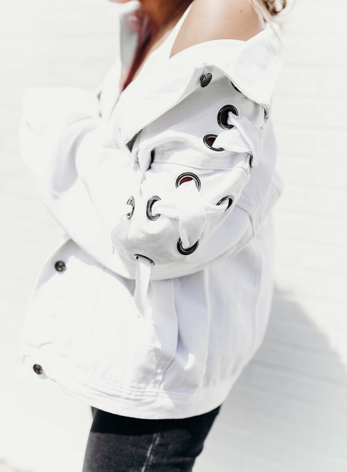 Jenna Boron of Balance and Chaos | Life and Personal Style Blog | Pittsburgh, PA | Wearing: Boohoo Lace Up White Denim Jacket