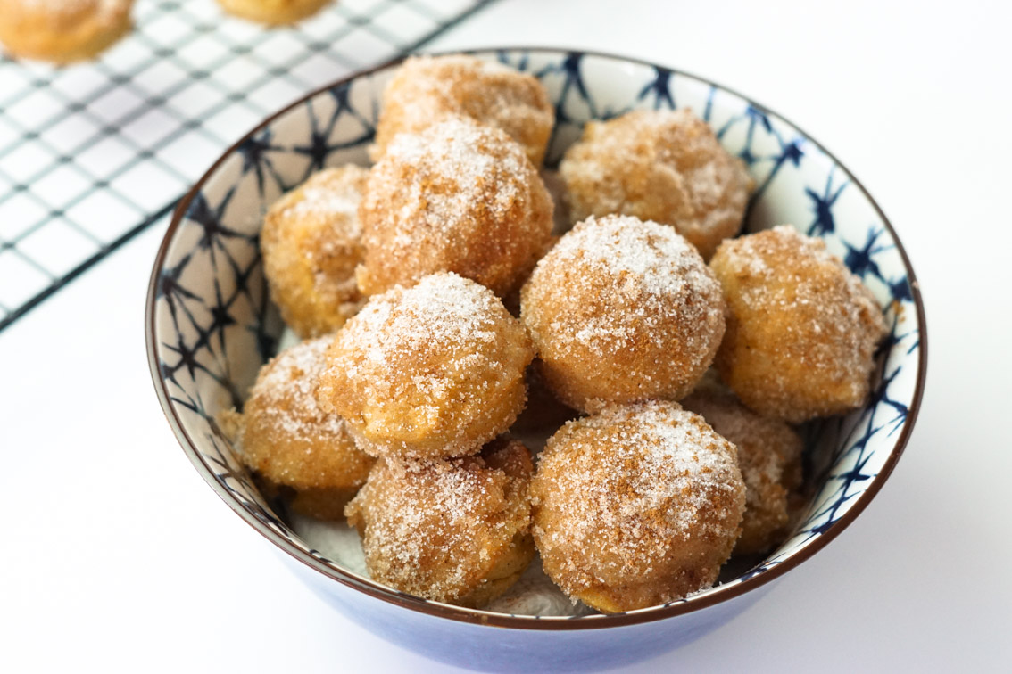 Jenna Boron of Balance & Chaos shares a delicious fall recipe: BAKED Cinnamon Sugar Pumpkin Donut Holes