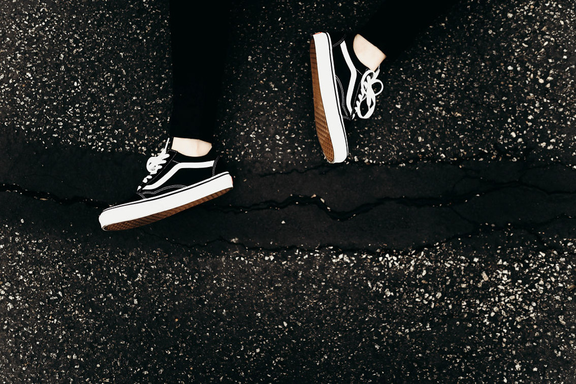 Jenna Boron of life and personal style blog, Balance and Chaos, talks about her experience with bloggers block and 4 tips on how to shake it... | Winter 2017 Vans Old Skool