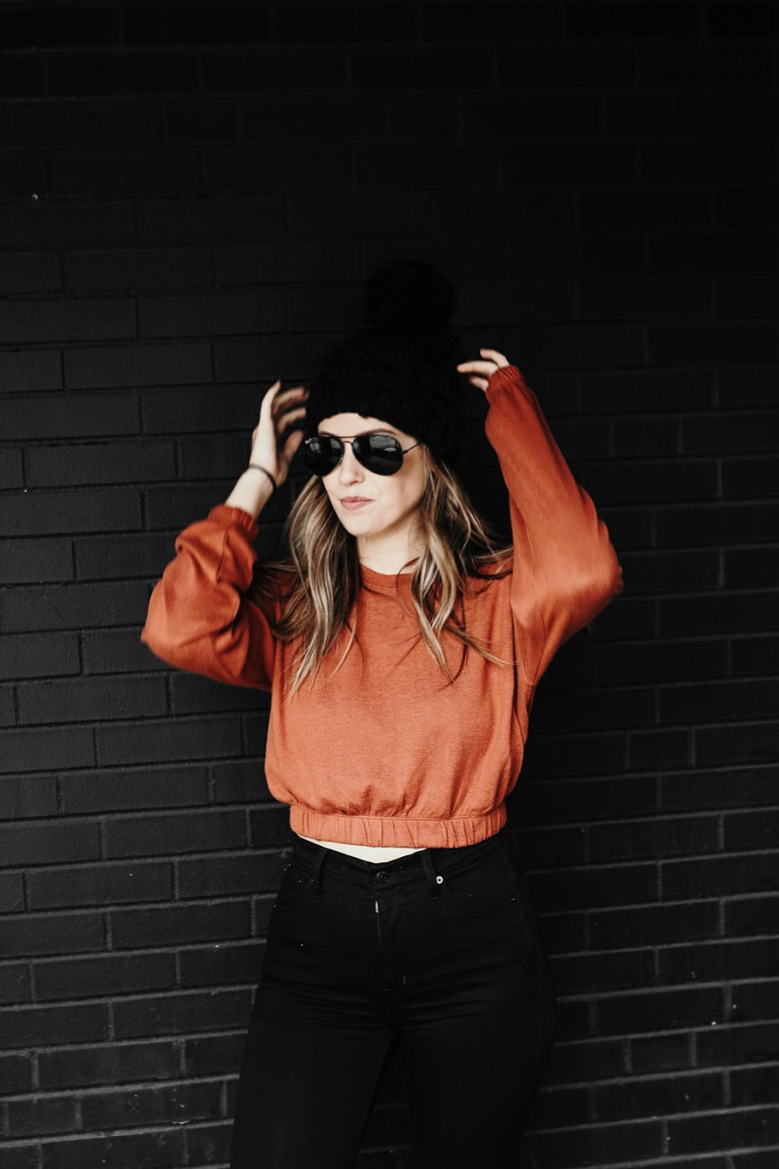 Jenna Boron of Life and Personal Style blog, Balance and Chaos, shares this look wearing a pop of rust orange color for winter 2018 | Color of the year: ultra violet...