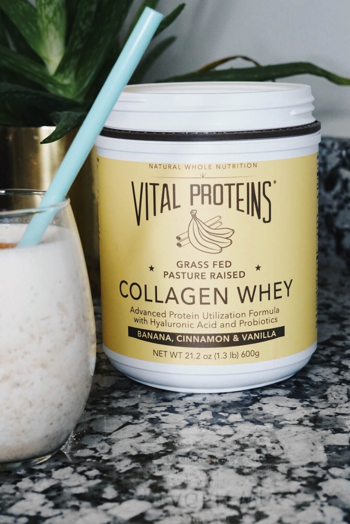 Jenna Boron of life and personal style blog, Balance and Chaos, shares her favorite Vital Proteins powder smoothie recipe which includes Banana, Cinnamon, & Vanilla Collagen Whey - Protein Formula with Hyaluronic Acid and Probiotics