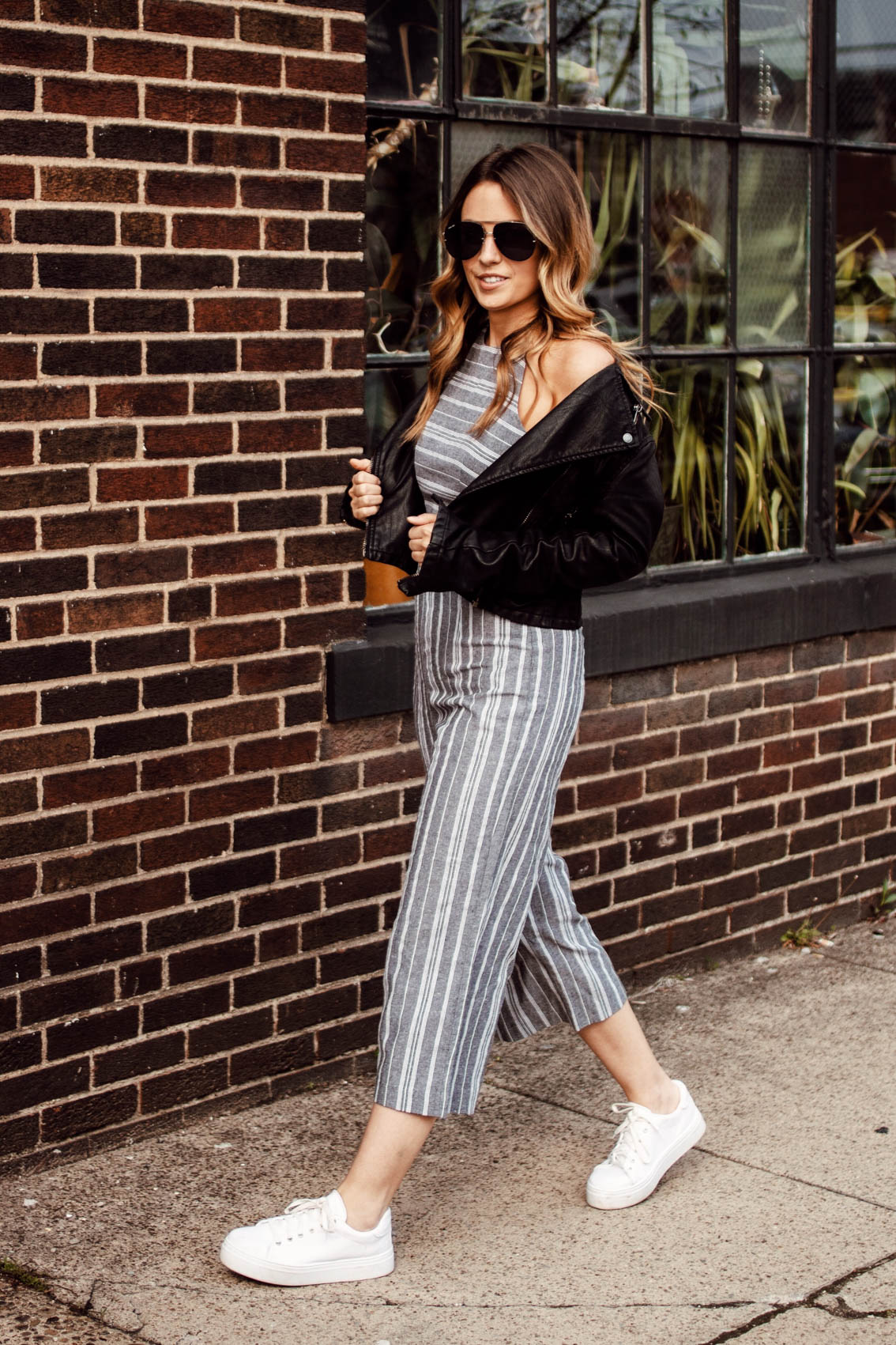 Jenna Boron | Balance and Chaos Blog | Heartloom Wide Leg Linen Jumpsuit | Spring 2018 Style