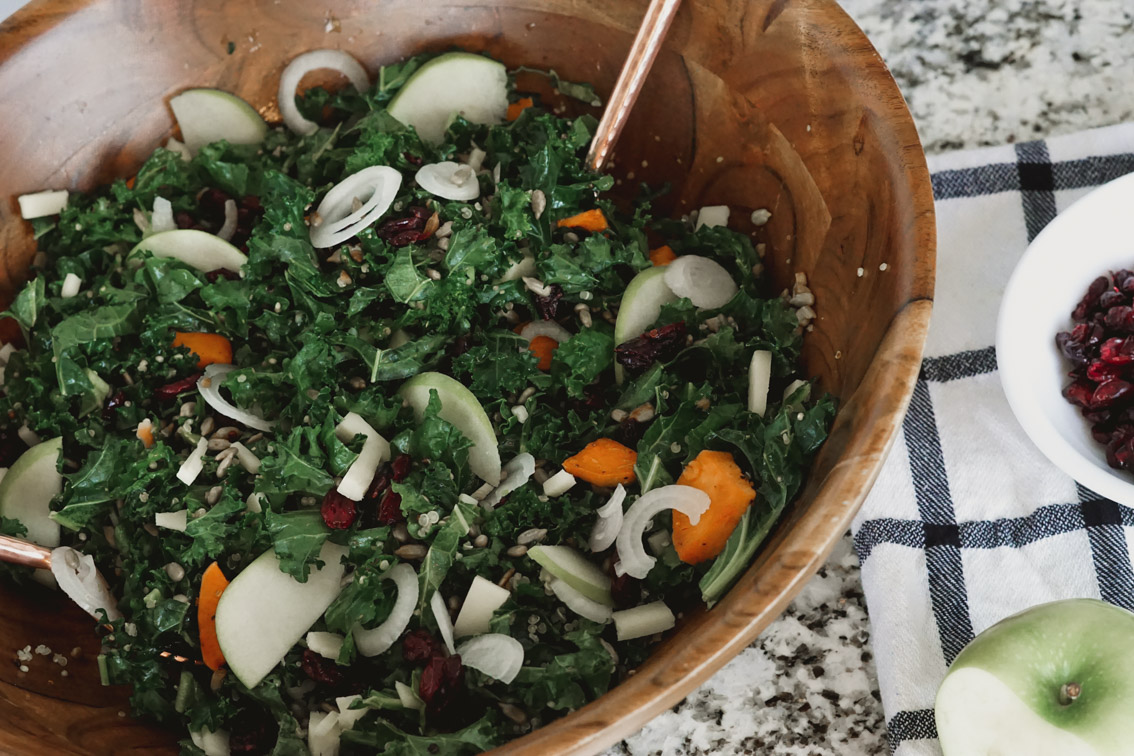 KALE SALAD WITH CRANBERRIES QUINOA WHITE CHEDDAR FOR YOUR HOLIDAY PARTIES