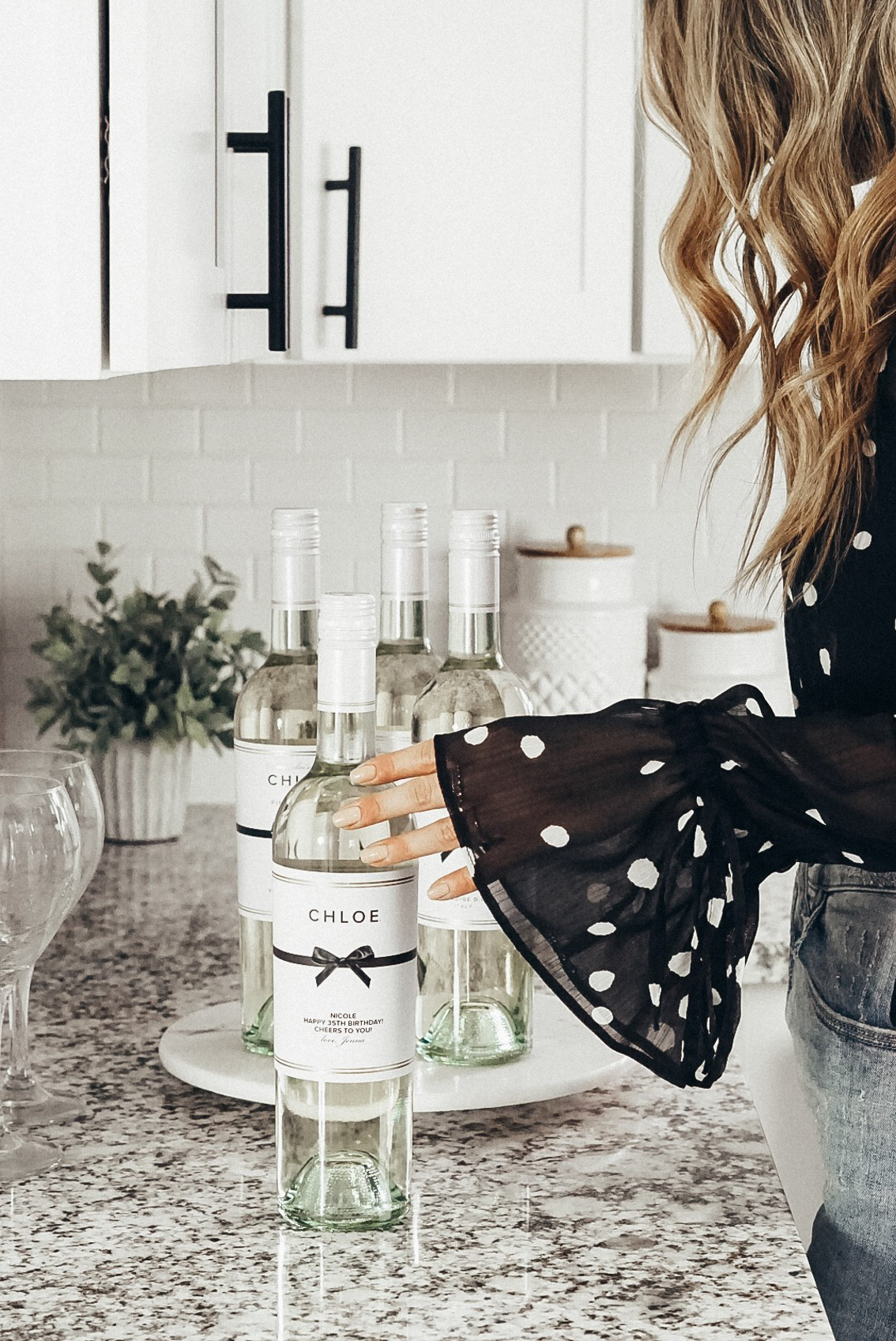 party hosting tips chloe wine