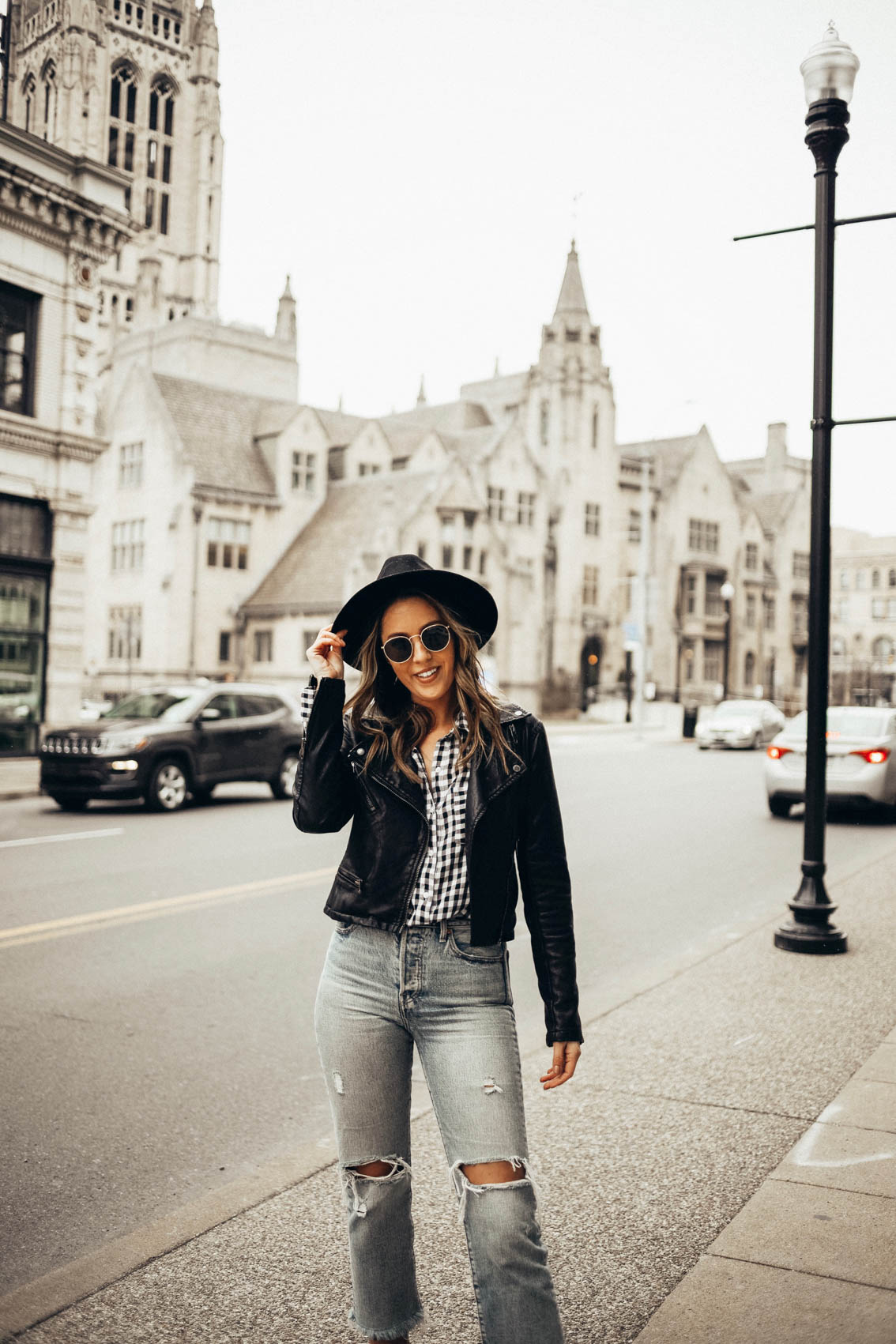 Pittsburgh blogger Jenna Boron in spring style