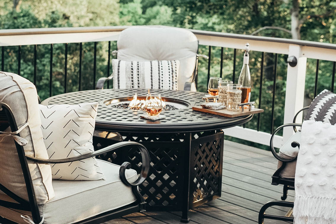 cozy outdoor furniture for deck