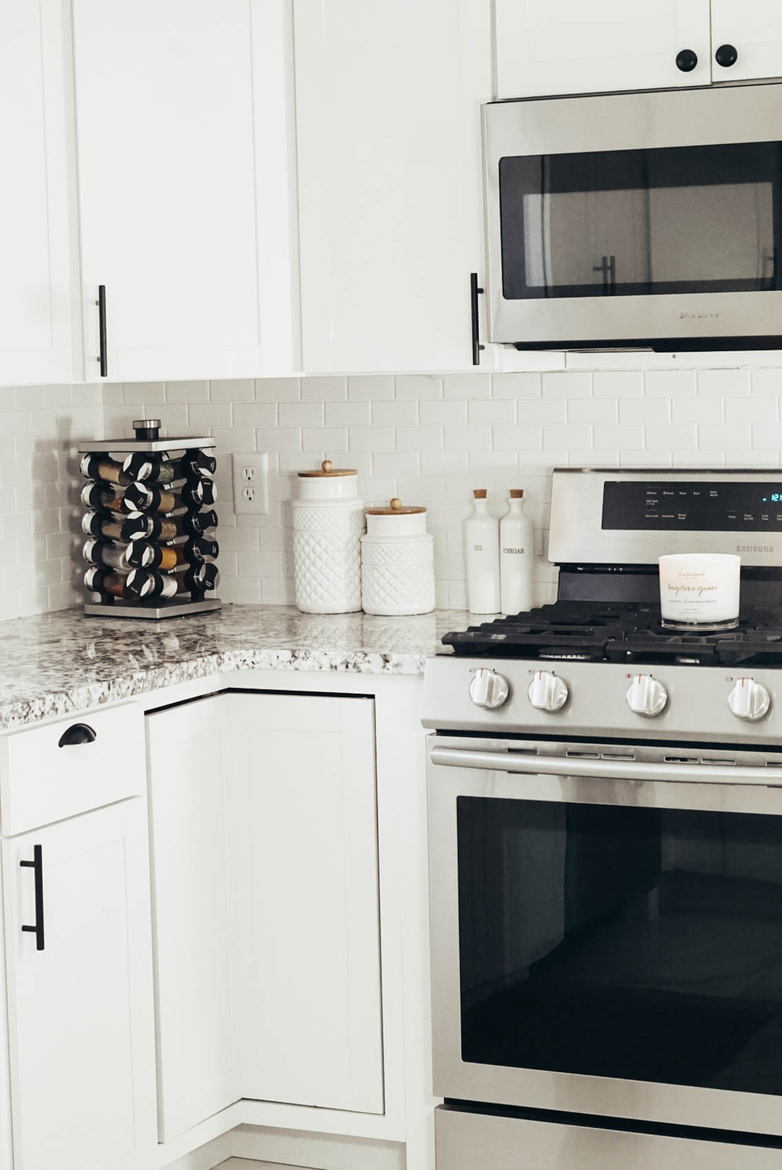 Kitchen remodel with Samsung Appliances