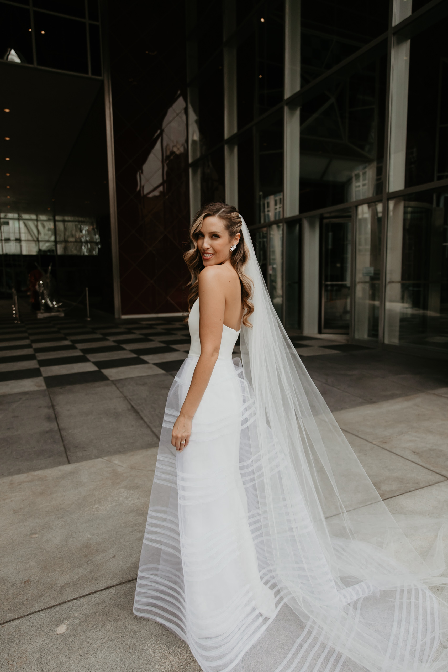 bridal portraits downtown pittsburgh